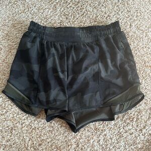 Hotty Hot High-Rise Lined Short 4”, Lululemon